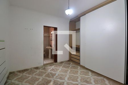 Casa à venda com 332m², 3 quartos e 2 vagasSuíte 2