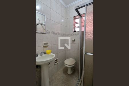 Casa à venda com 332m², 3 quartos e 2 vagasEdícula - Banheiro