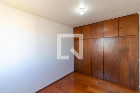Apartamento à venda com 62m², 2 quartos e 2 vagas Apartamento à venda com 62m², 2 quartos e 2 vagasQuarto 01