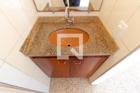 Apartamento à venda com 62m², 2 quartos e 2 vagas Apartamento à venda com 62m², 2 quartos e 2 vagasBanheiro