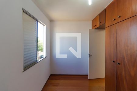 Apartamento à venda com 62m², 2 quartos e 2 vagas Apartamento à venda com 62m², 2 quartos e 2 vagasQuarto 02