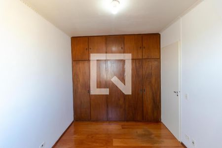 Apartamento à venda com 62m², 2 quartos e 2 vagas Apartamento à venda com 62m², 2 quartos e 2 vagasQuarto 01