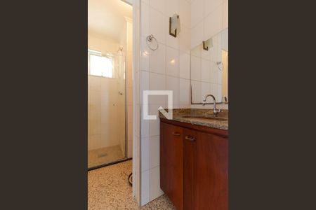 Apartamento à venda com 62m², 2 quartos e 2 vagas Apartamento à venda com 62m², 2 quartos e 2 vagasBanheiro