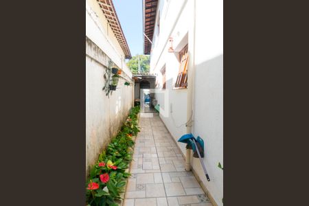 Casa à venda com 230m², 4 quartos e 3 vagasCorredor