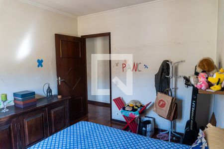 Casa à venda com 230m², 4 quartos e 3 vagasQuarto 2