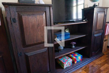 Casa à venda com 230m², 4 quartos e 3 vagasQuarto 1 - Armários