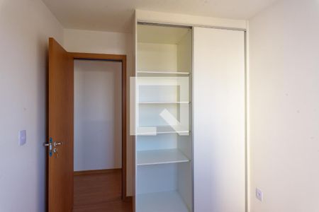 Apartamento à venda com 45m², 2 quartos e 1 vaga Apartamento à venda com 45m², 2 quartos e 1 vagaQuarto 2 - Armários