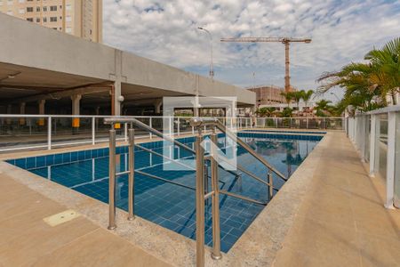 Apartamento à venda com 45m², 2 quartos e 1 vaga Apartamento à venda com 45m², 2 quartos e 1 vagaÁrea comum - Piscina