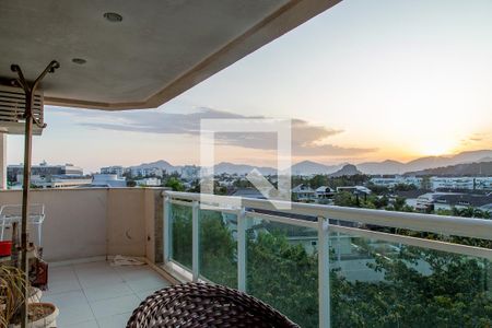 Apartamento para alugar com 92m², 3 quartos e 2 vagasVaranda