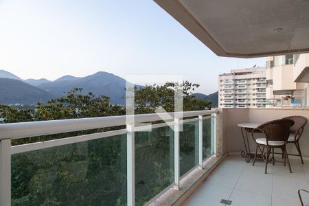 Varanda de apartamento para alugar com 3 quartos, 92m² em Recreio dos Bandeirantes, Rio de Janeiro