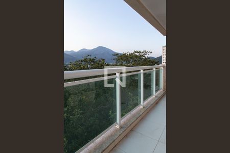 Varanda de apartamento para alugar com 3 quartos, 92m² em Recreio dos Bandeirantes, Rio de Janeiro