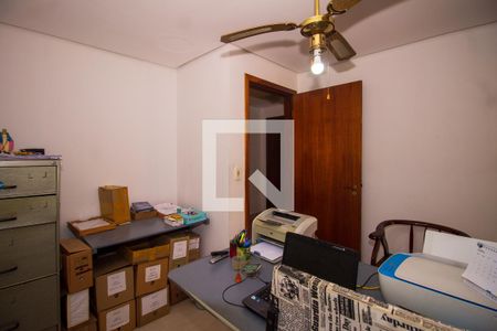 Casa à venda com 266m², 4 quartos e 3 vagasEscritório