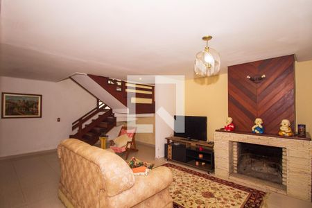 Sala de casa à venda com 4 quartos, 266m² em Partenon, Porto Alegre