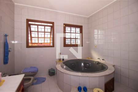 Casa à venda com 266m², 4 quartos e 3 vagasBanheiro da Suíte