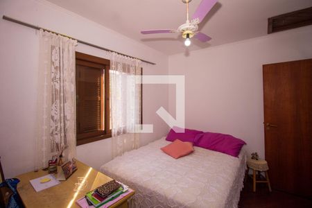 Casa à venda com 266m², 4 quartos e 3 vagasQuarto 2