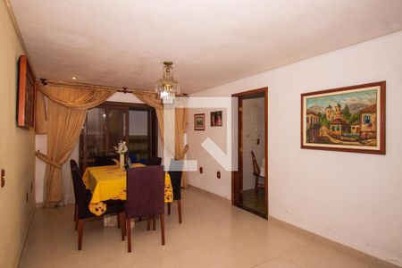 Sala de casa à venda com 4 quartos, 266m² em Partenon, Porto Alegre