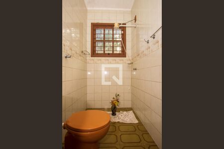 Casa à venda com 266m², 4 quartos e 3 vagasBanheiro de Serviço