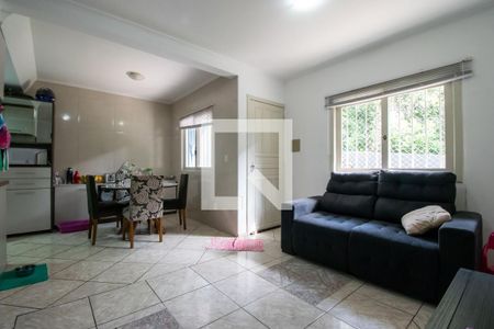 Sala de casa à venda com 2 quartos, 138m² em Vila Nova, Porto Alegre