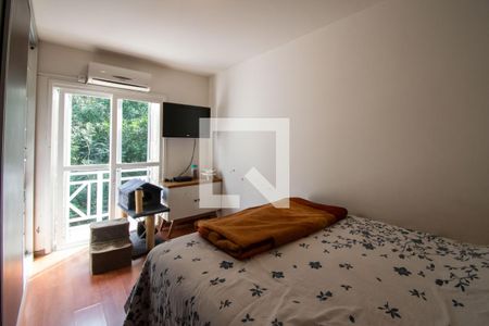 Quarto 2 de casa à venda com 2 quartos, 138m² em Vila Nova, Porto Alegre