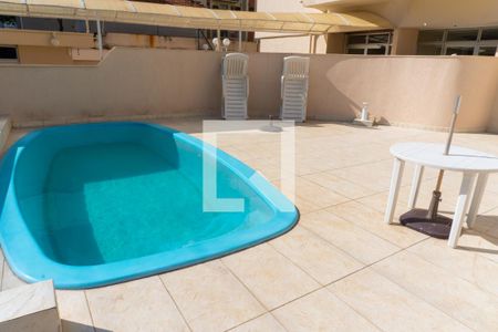 Apartamento para alugar com 56m², 2 quartos e 1 vaga Apartamento para alugar com 56m², 2 quartos e 1 vagaÁrea comum - Piscina