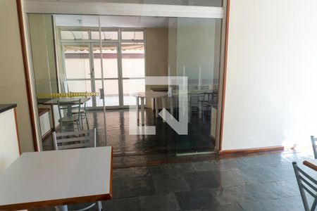 Apartamento para alugar com 56m², 2 quartos e 1 vaga Apartamento para alugar com 56m², 2 quartos e 1 vagaÁrea comum - Salão de festas