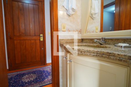 Apartamento para alugar com 191m², 3 quartos e 3 vagasBanheiro 1 lavabo 