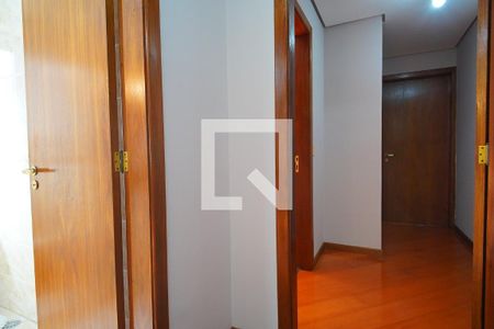 Apartamento para alugar com 191m², 3 quartos e 3 vagascorredor acesso quartos 