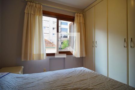 Quarto 1  de apartamento para alugar com 3 quartos, 191m² em Auxiliadora, Porto Alegre