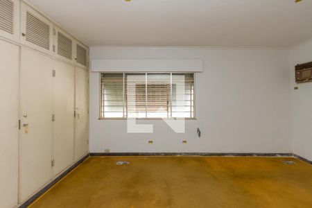 Casa à venda com 477m², 5 quartos e 4 vagasSuíte 2