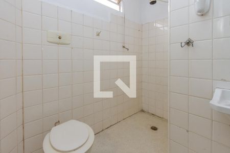 Casa à venda com 477m², 5 quartos e 4 vagasBanheiro do Studio