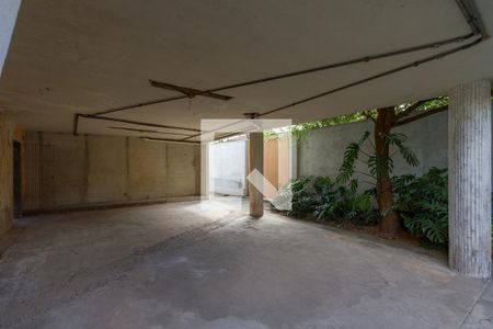 Casa à venda com 477m², 5 quartos e 4 vagasGaragem