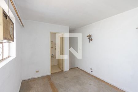 Casa à venda com 477m², 5 quartos e 4 vagasStudio Quarto 1