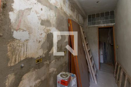 Casa à venda com 477m², 5 quartos e 4 vagasQuarto de Descanso