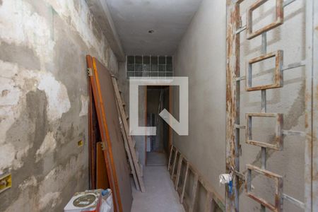 Casa à venda com 477m², 5 quartos e 4 vagasQuarto de Descanso