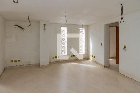 Casa à venda com 477m², 5 quartos e 4 vagasHome Office Sala 2