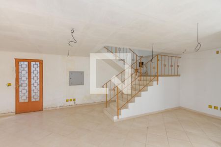 Casa à venda com 477m², 5 quartos e 4 vagasHome Office Sala1