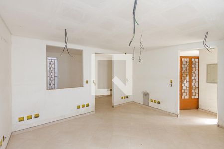 Casa à venda com 477m², 5 quartos e 4 vagasHome Office Sala 2