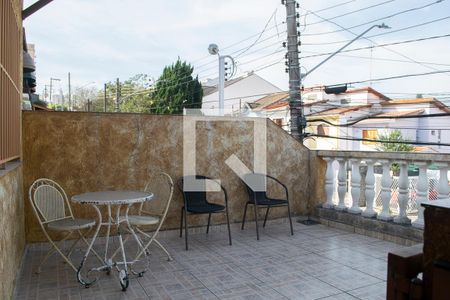 Casa à venda com 191m², 3 quartos e 4 vagasVaranda