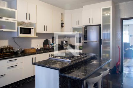 Casa à venda com 191m², 3 quartos e 4 vagasCozinha