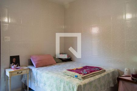 Casa à venda com 191m², 3 quartos e 4 vagasQuarto de Serviço