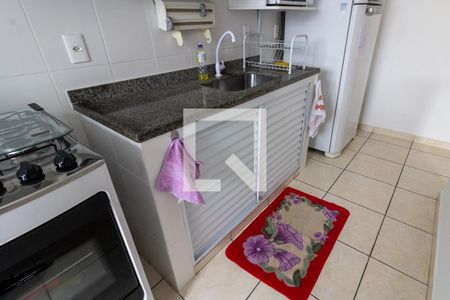 Apartamento para alugar com 54m², 2 quartos e 1 vagaDetalhe da cozinha
