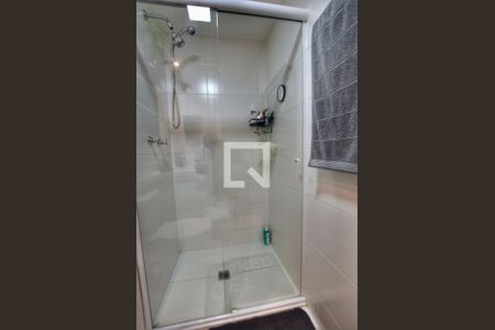 Apartamento para alugar com 68m², 2 quartos e 2 vagasBanheiro