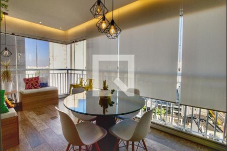 Apartamento para alugar com 68m², 2 quartos e 2 vagasVaranda
