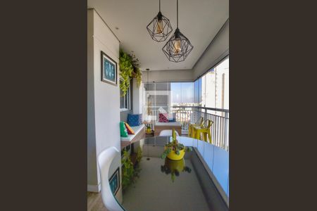 Apartamento para alugar com 68m², 2 quartos e 2 vagasVaranda