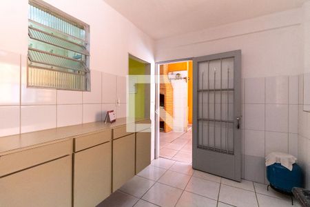 Casa à venda com 370m², 6 quartos e 5 vagasCasa 2 Cozinha