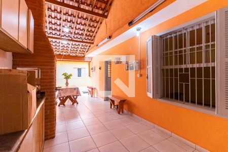 Casa à venda com 370m², 6 quartos e 5 vagasChurrasqueira