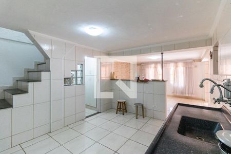 Casa à venda com 370m², 6 quartos e 5 vagasCasa 3 Cozinha