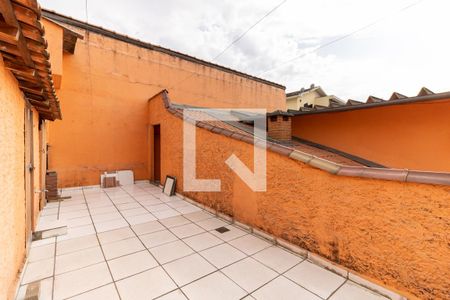 Casa à venda com 370m², 6 quartos e 5 vagasVaranda