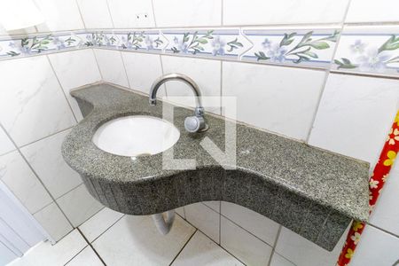 Casa à venda com 370m², 6 quartos e 5 vagasCasa 3 Banheiro da Suíte