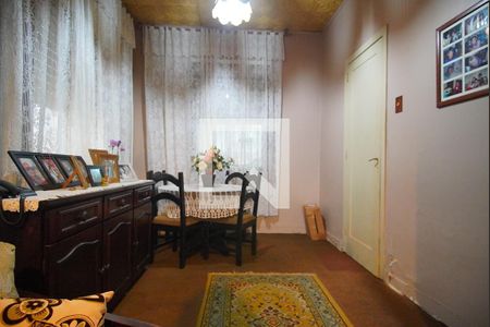 Sala de casa à venda com 3 quartos, 124m² em Floresta, Porto Alegre